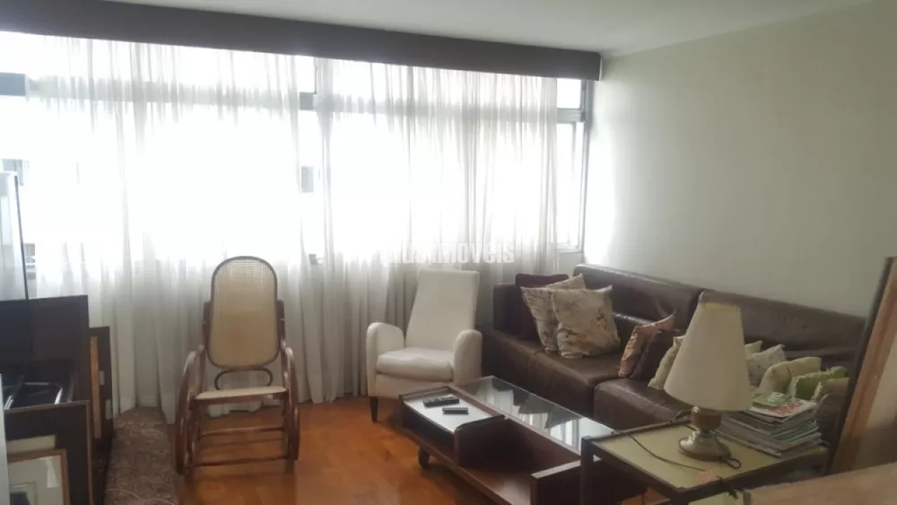 Apartamento à venda com 3 quartos, 230m² - Foto 2