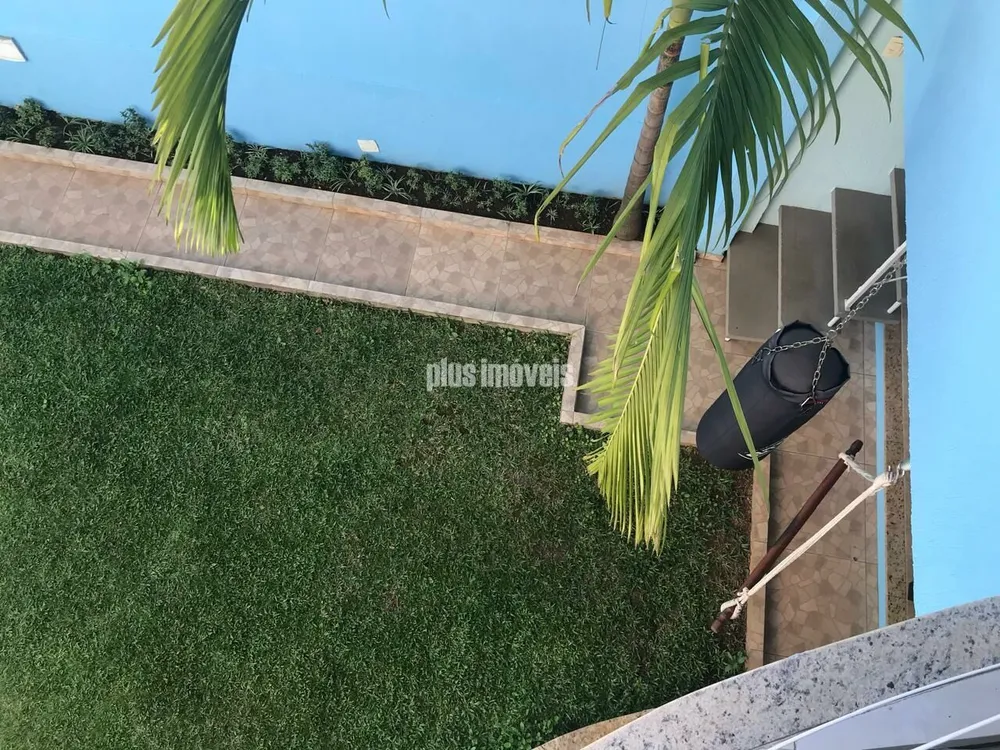 Casa, 4 quartos, 250 m² - Foto 1