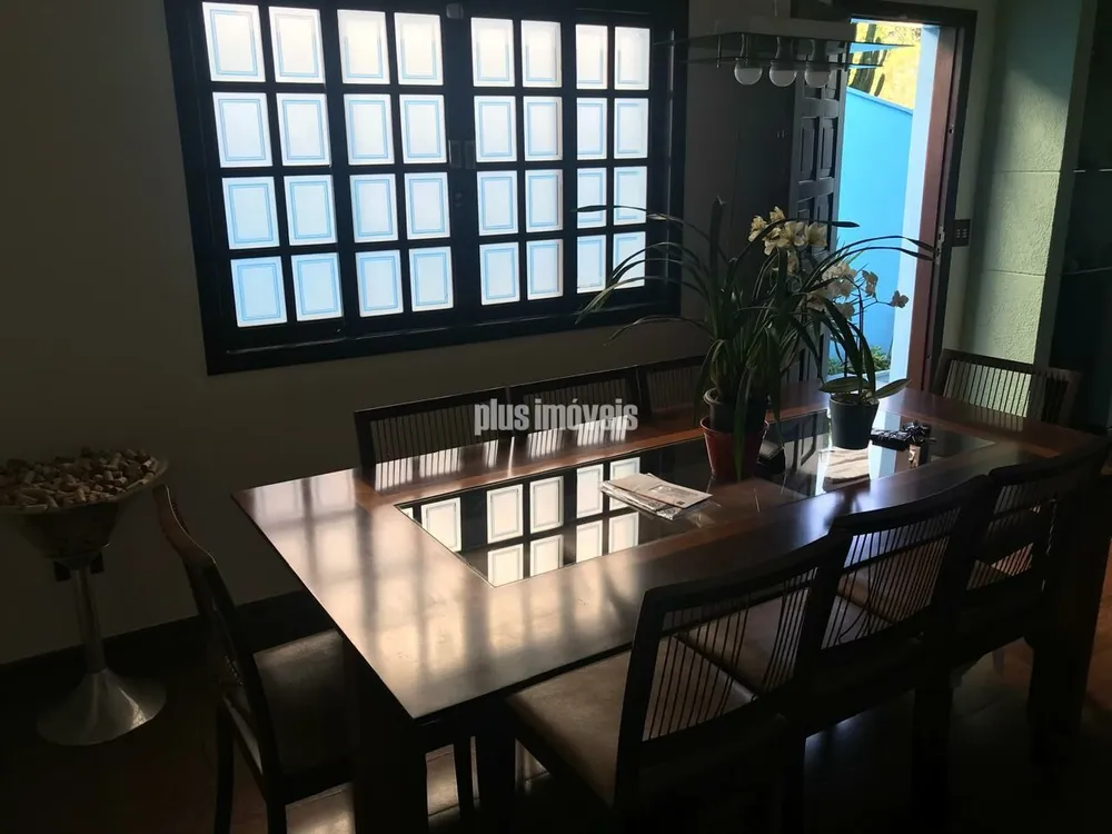 Casa, 4 quartos, 250 m² - Foto 2