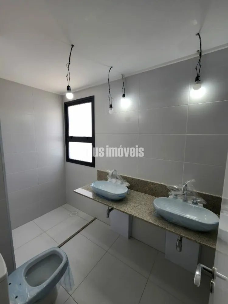 Apartamento, 3 quartos, 162 m² - Foto 2