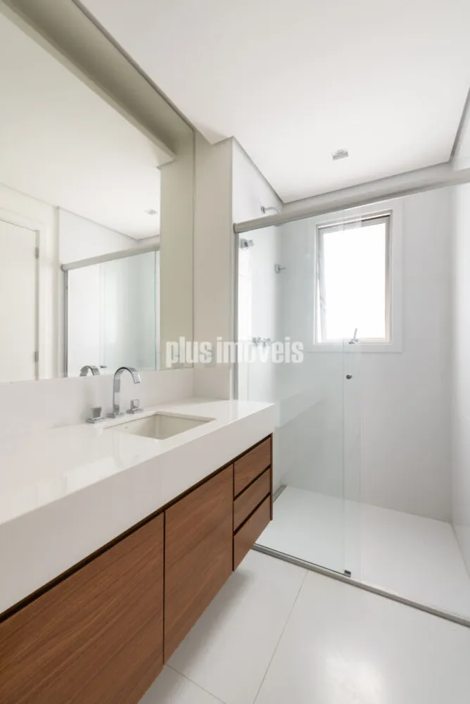 Apartamento, 3 quartos, 449 m² - Foto 1