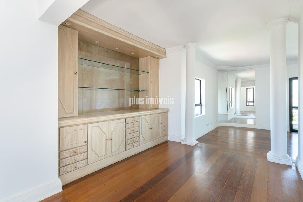 Apartamento, 4 quartos, 305 m² - Foto 1