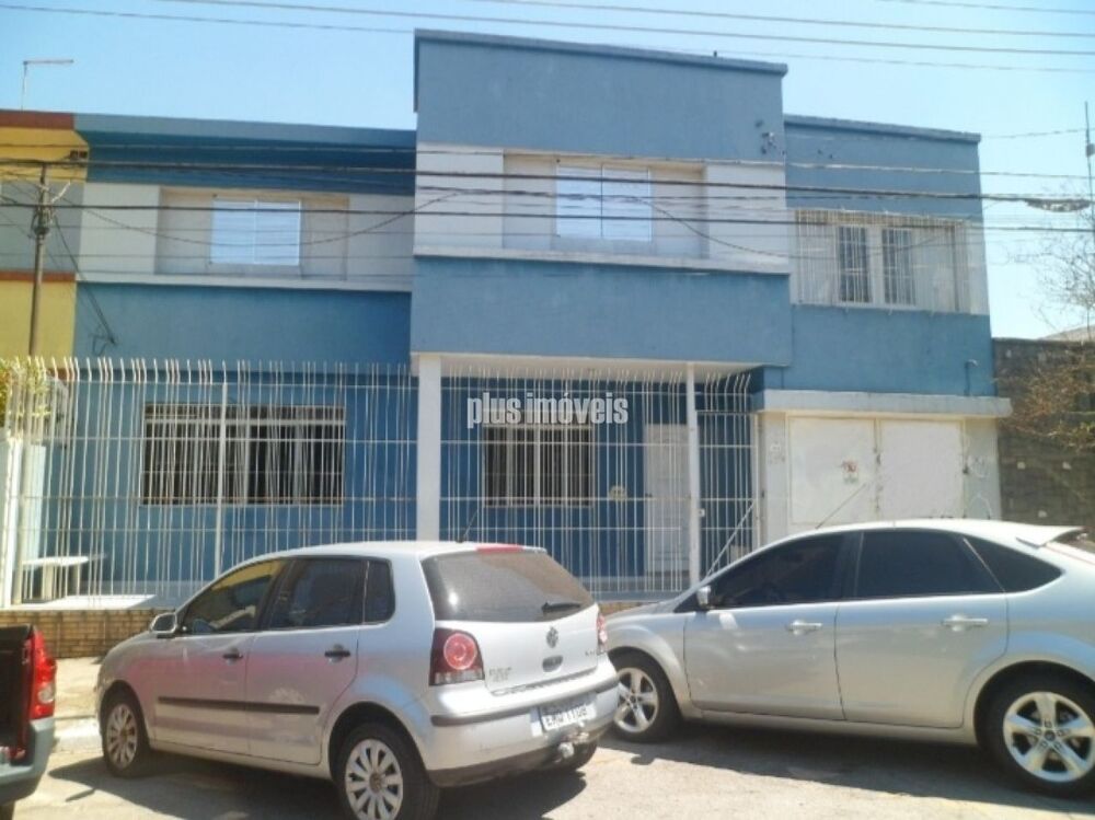 Casa à venda com 4 quartos, 250m² - Foto 2