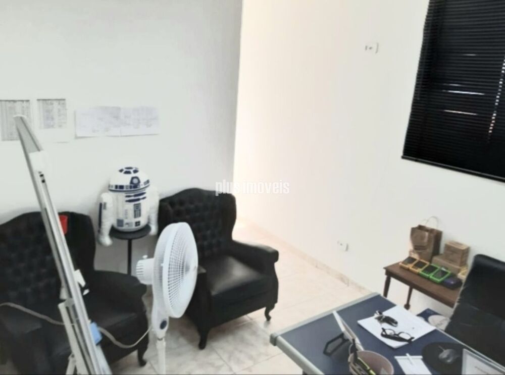Casa à venda com 4 quartos, 250m² - Foto 19