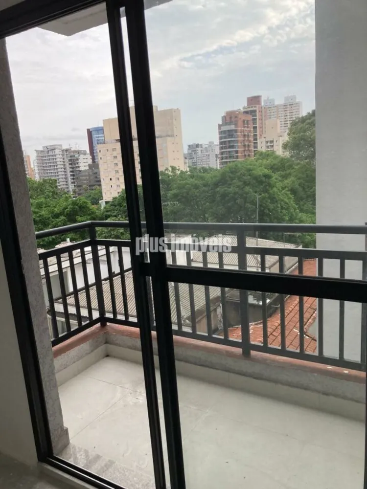 Apartamento, 1 quarto, 27 m² - Foto 1