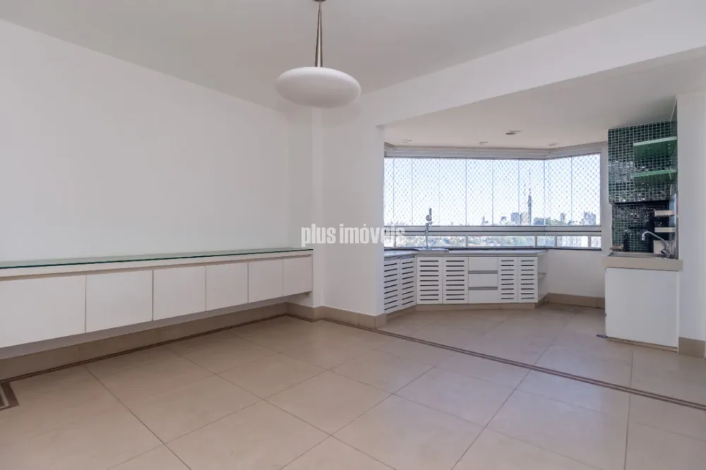 Apartamento, 3 quartos, 230 m² - Foto 2