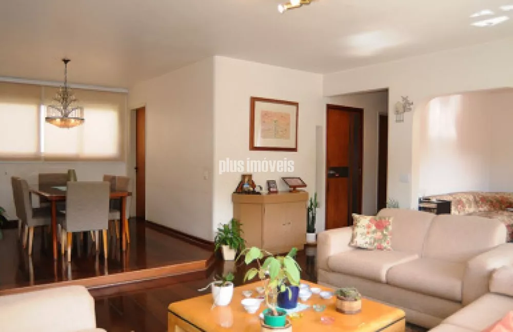 Apartamento à venda com 3 quartos, 189m² - Foto 1