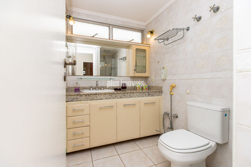 Apartamento à venda com 3 quartos, 140m² - Foto 22
