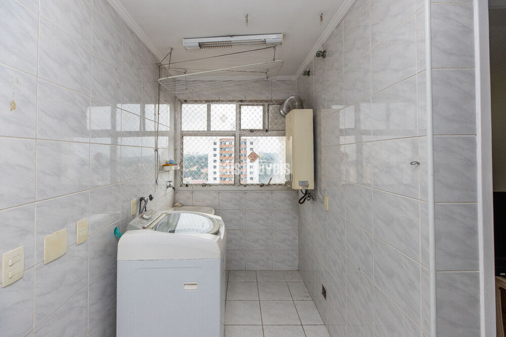 Apartamento à venda com 3 quartos, 140m² - Foto 19