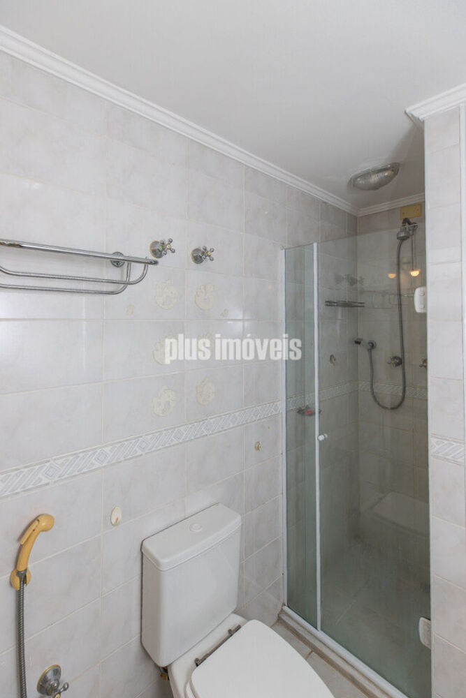 Apartamento à venda com 3 quartos, 140m² - Foto 23