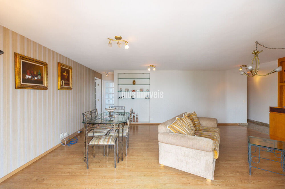 Apartamento à venda com 3 quartos, 140m² - Foto 7