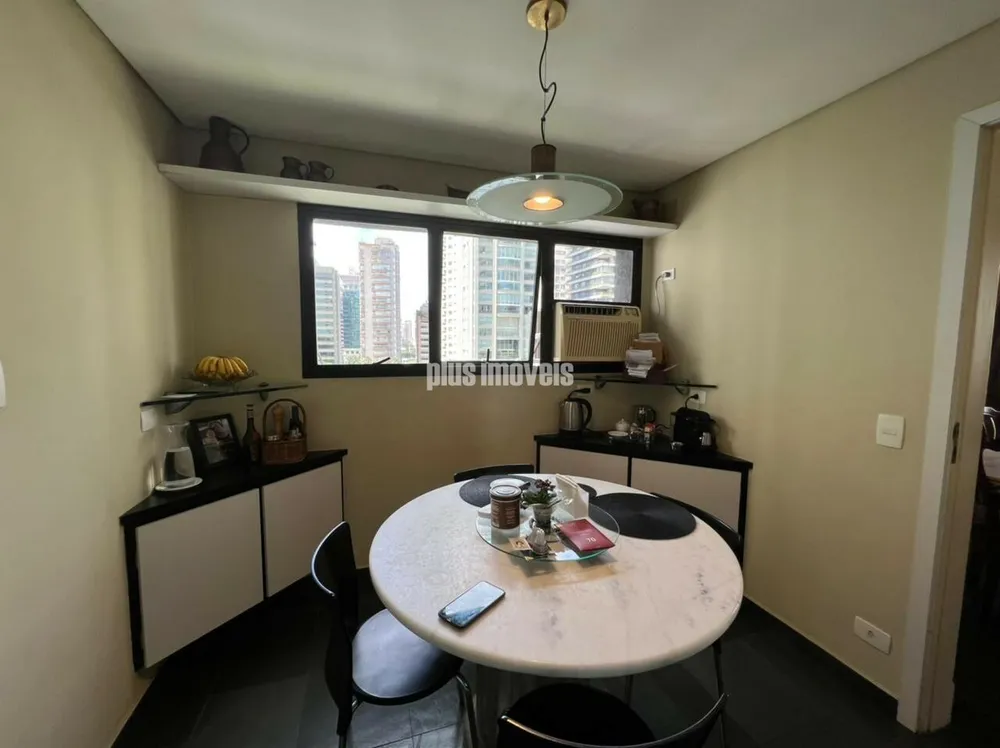 Apartamento, 3 quartos, 220 m² - Foto 3