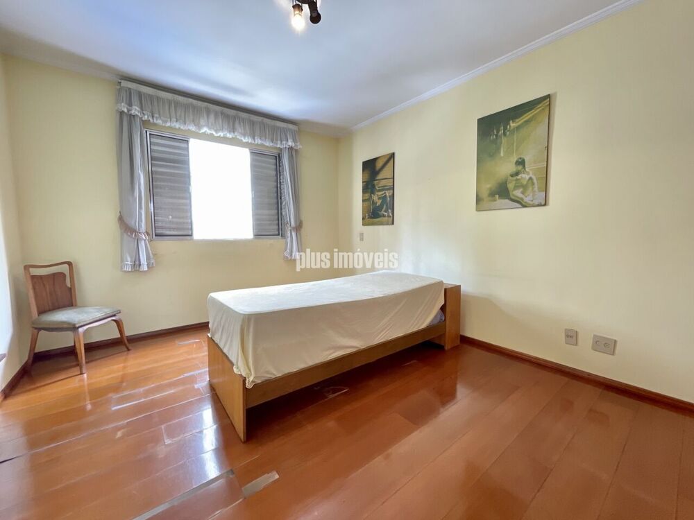 Casa, 4 quartos, 394 m² - Foto 1