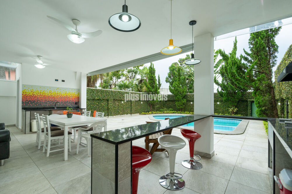 Casa, 5 quartos, 800 m² - Foto 1