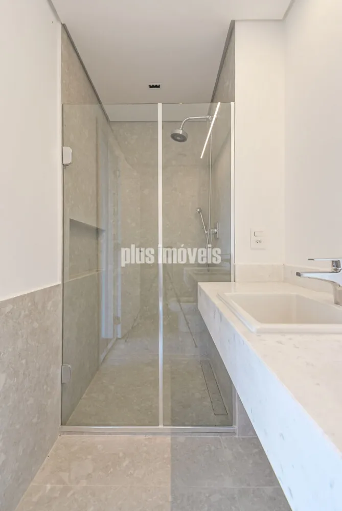 Apartamento, 3 quartos, 130 m² - Foto 1