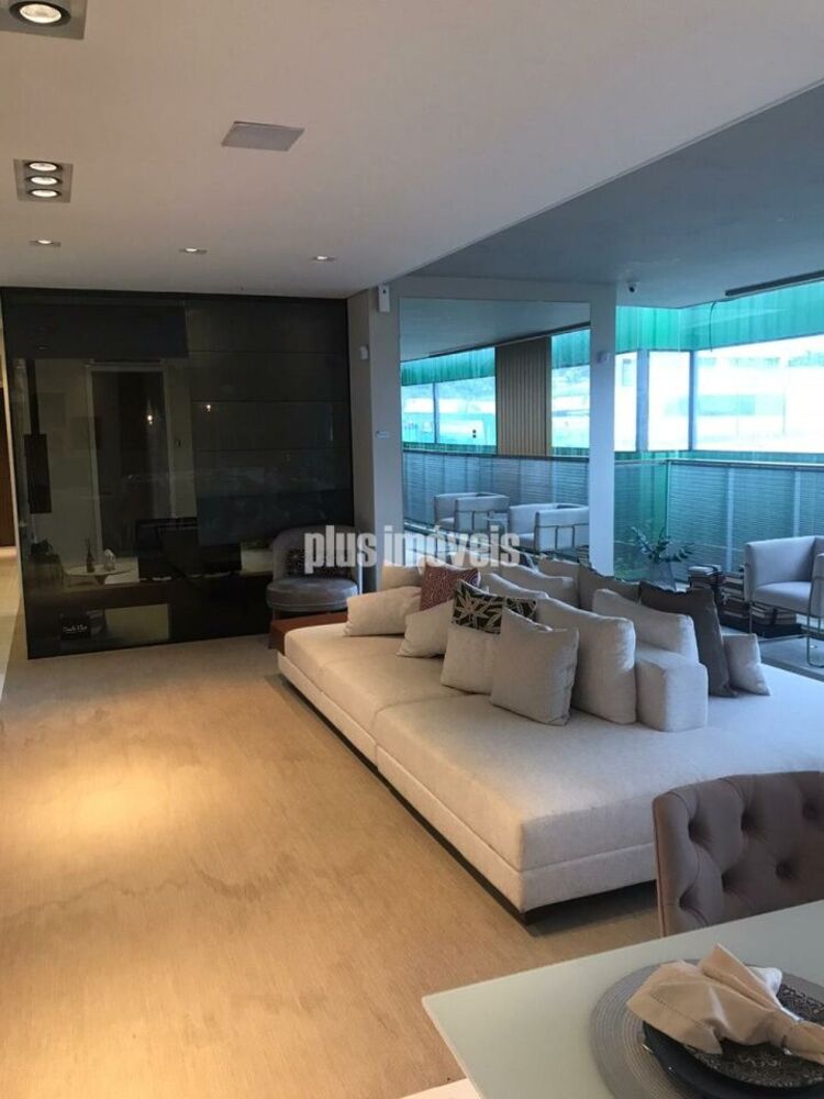 Apartamento, 4 quartos, 167 m² - Foto 2