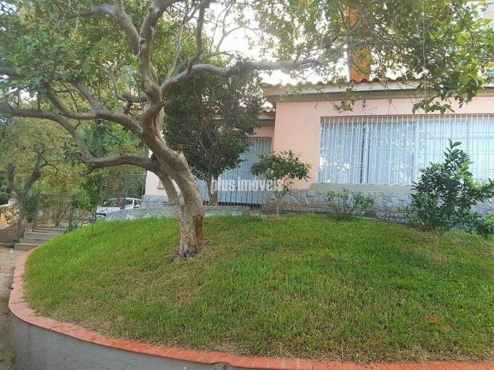 Casa, 4 quartos, 450 m² - Foto 1