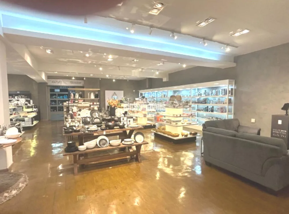 Prédio Inteiro, 6786 m² - Foto 1