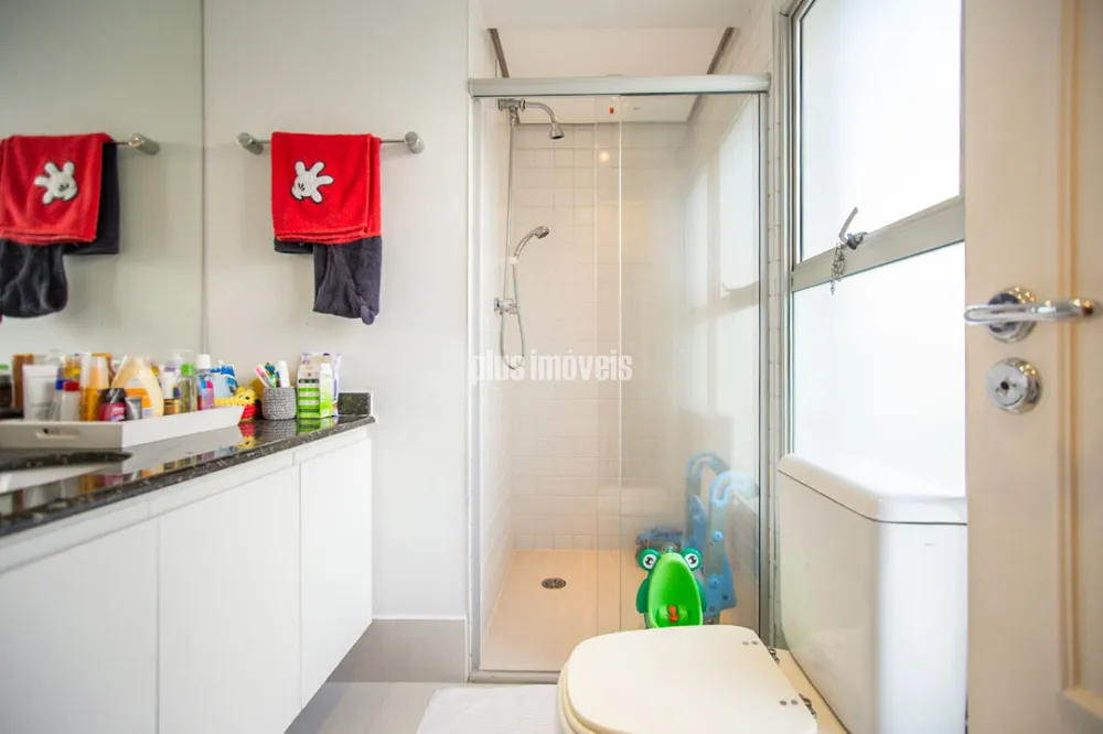 Apartamento, 3 quartos, 170 m² - Foto 2