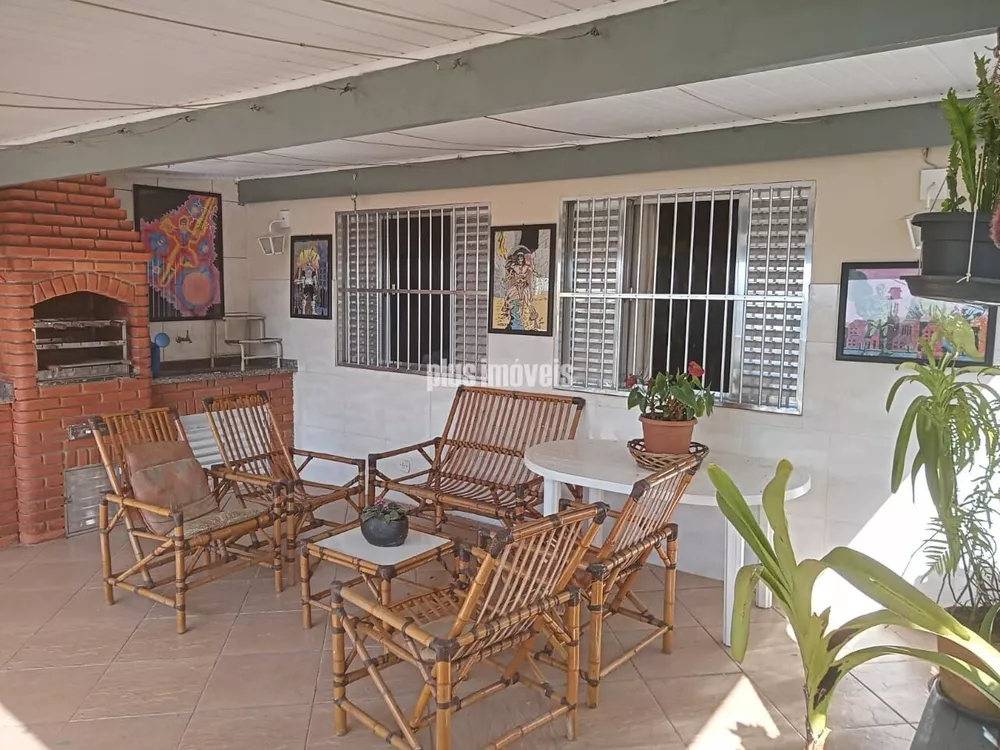 Casa, 3 quartos, 108 m² - Foto 1
