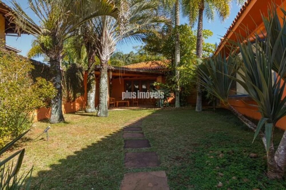 Casa, 4 quartos, 309 m² - Foto 3