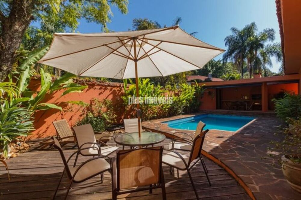 Casa, 4 quartos, 309 m² - Foto 2