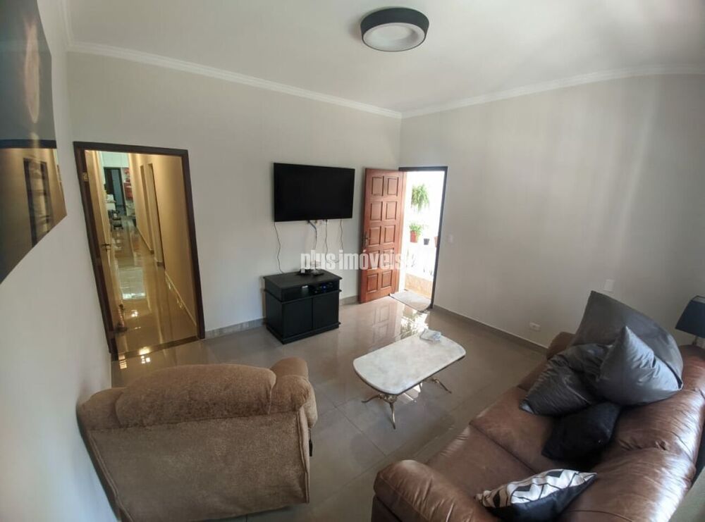 Casa, 3 quartos, 140 m² - Foto 1