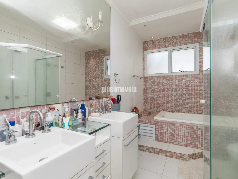Casa, 5 quartos, 318 m² - Foto 1