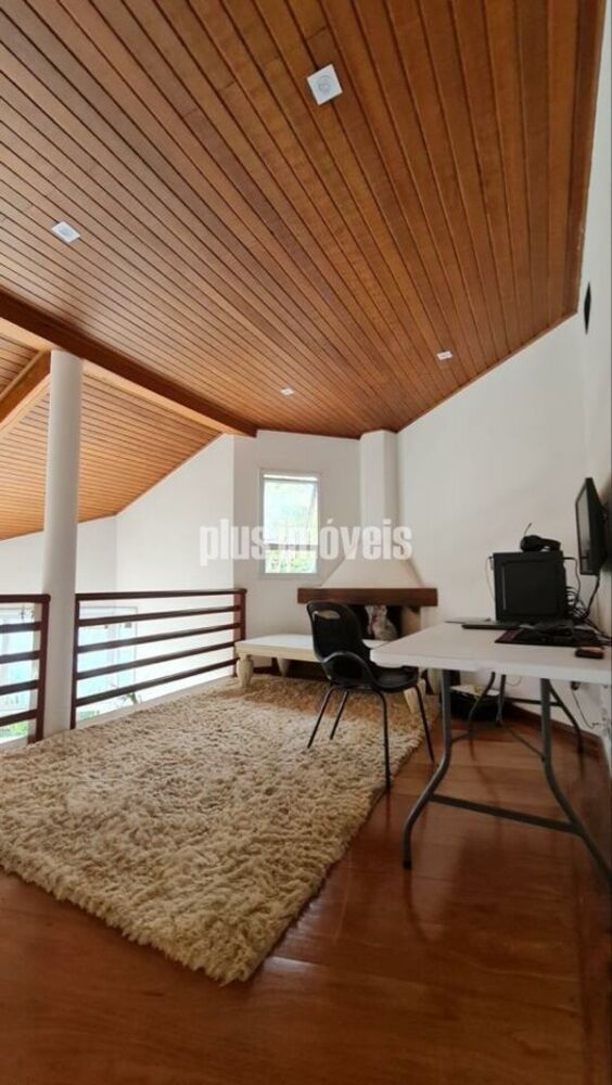 Casa de Condomínio à venda com 4 quartos, 405m² - Foto 3