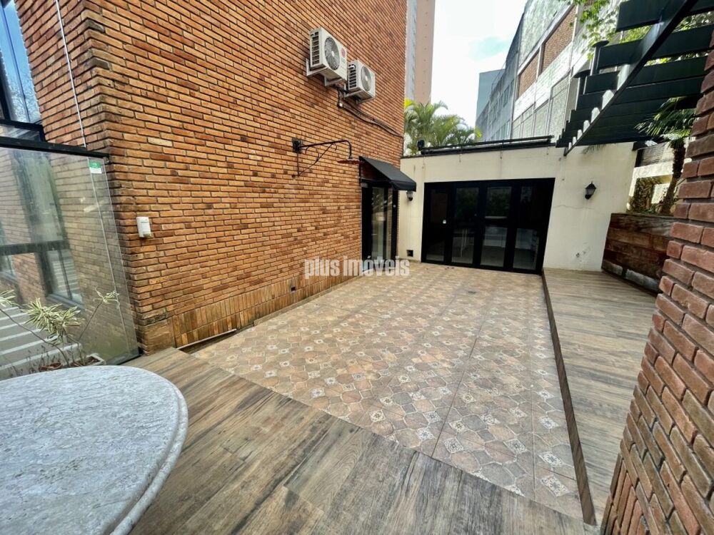 Apartamento, 3 quartos, 220 m² - Foto 1