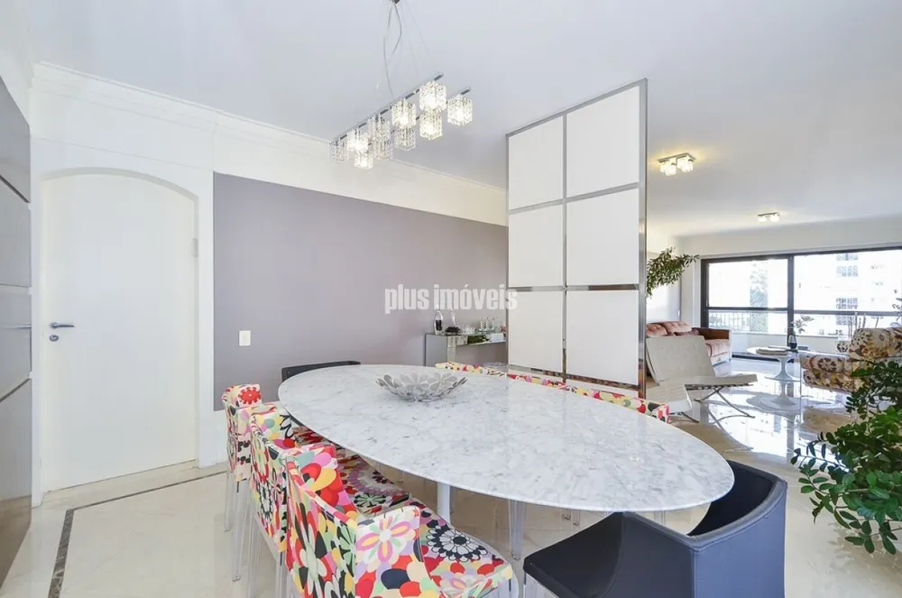 Apartamento, 3 quartos, 371 m² - Foto 1
