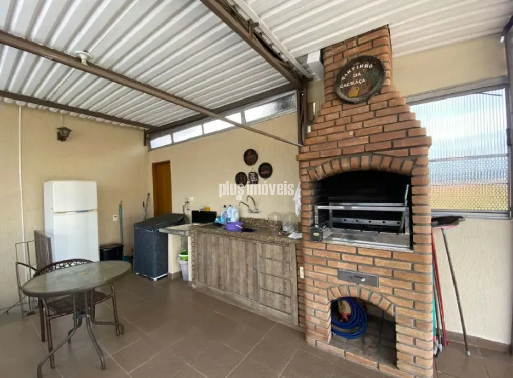 Casa, 4 quartos, 310 m² - Foto 2