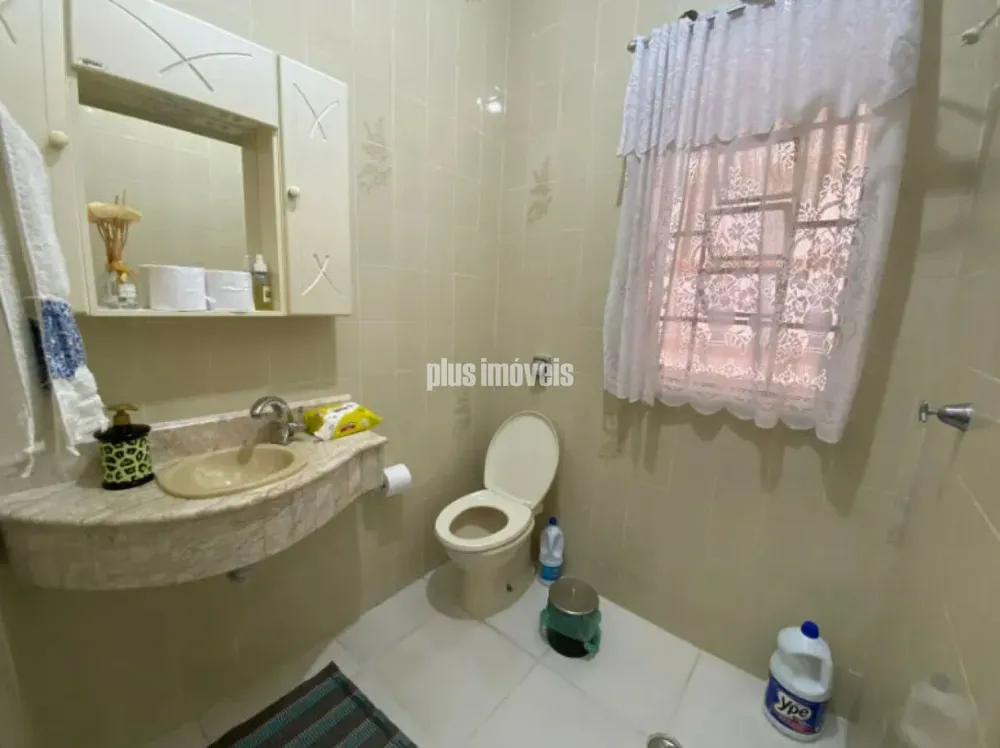 Casa, 4 quartos, 310 m² - Foto 1