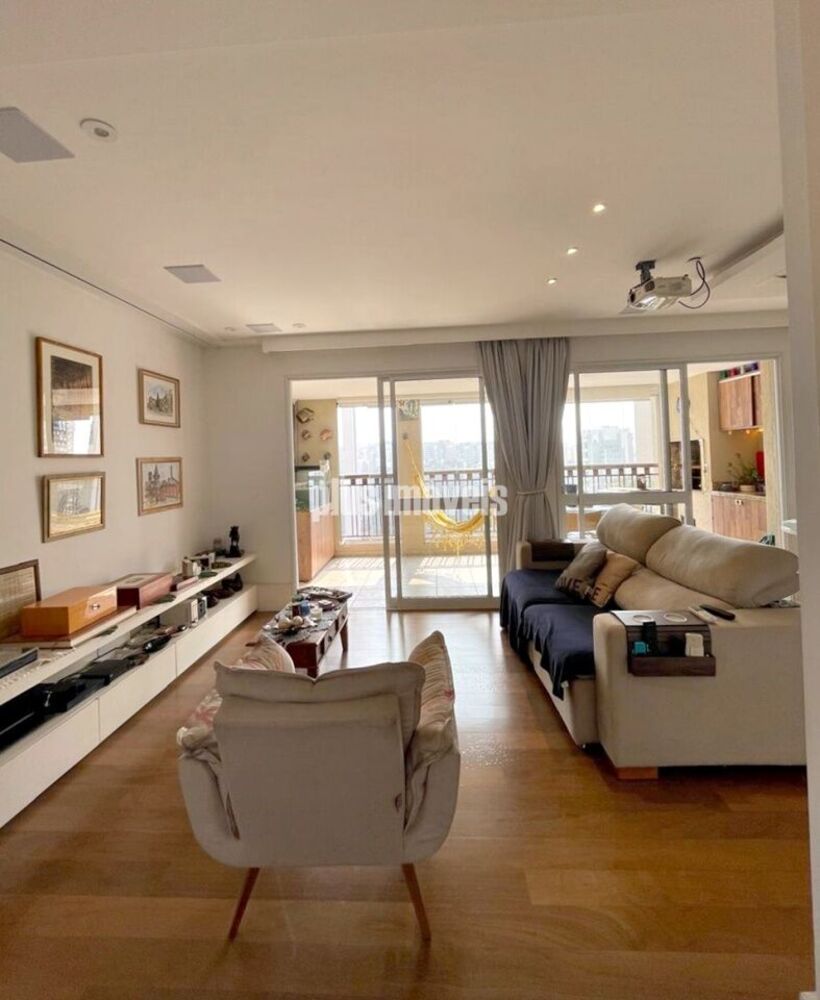 Apartamento à venda com 3 quartos, 131m² - Foto 7