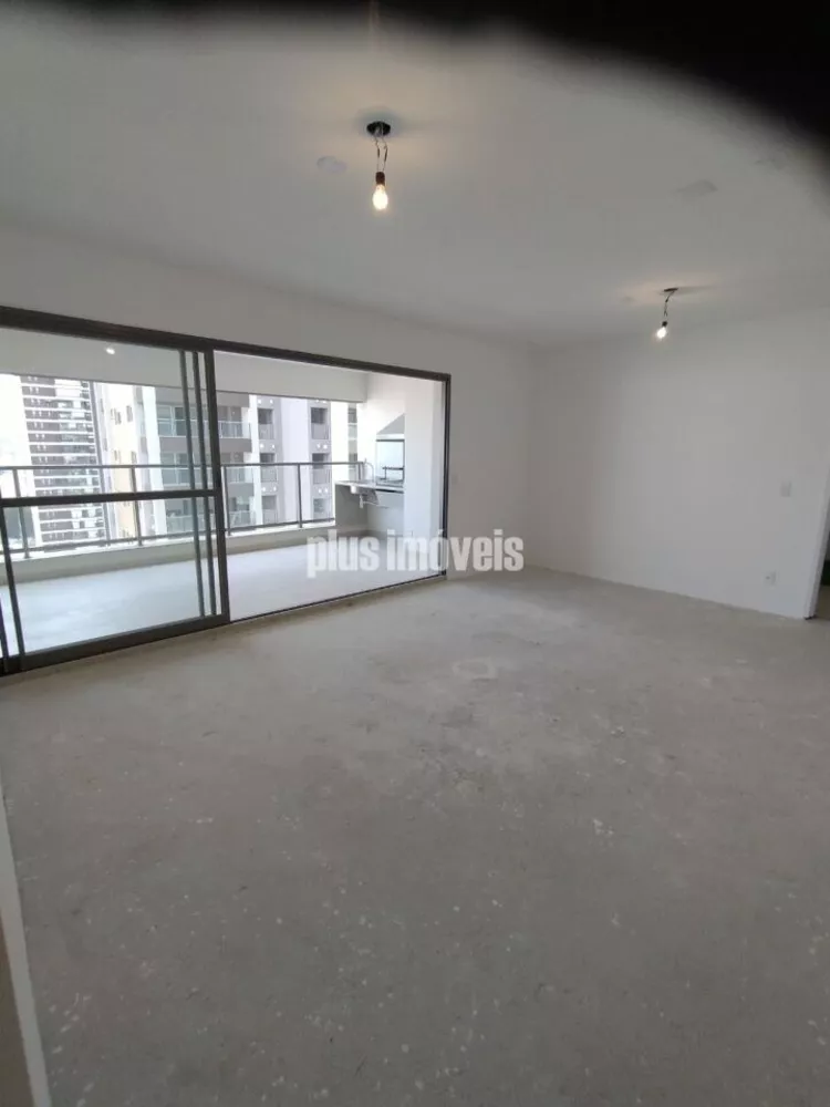 Apartamento à venda com 3 quartos, 125m² - Foto 8