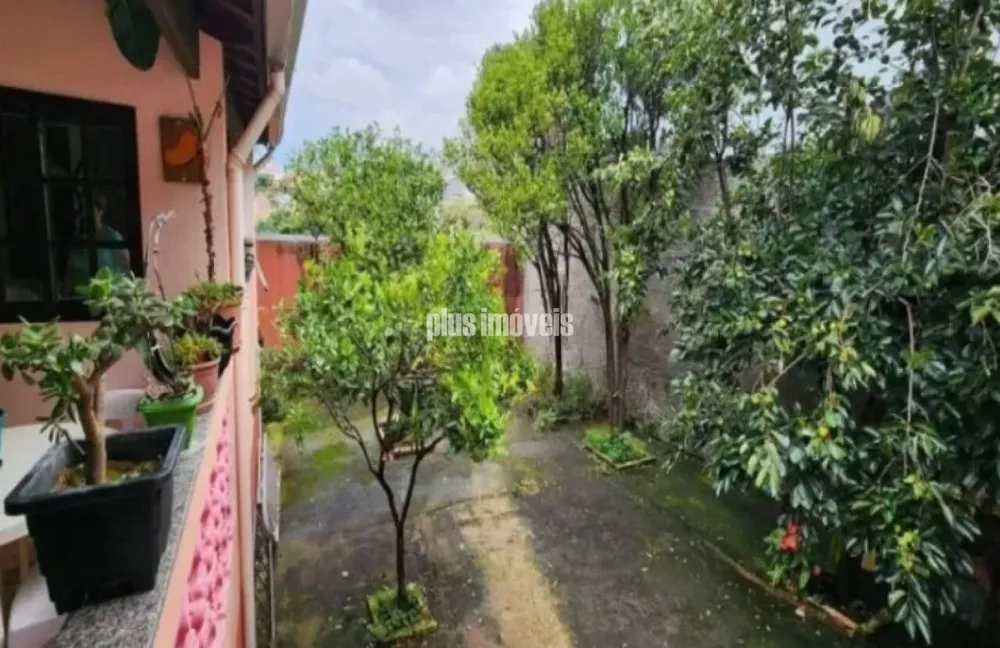 Casa, 3 quartos, 200 m² - Foto 1