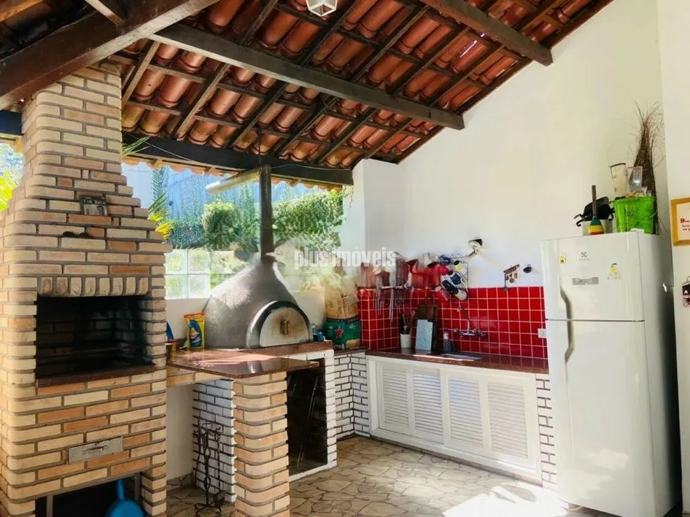 Casa, 3 quartos, 335 m² - Foto 2