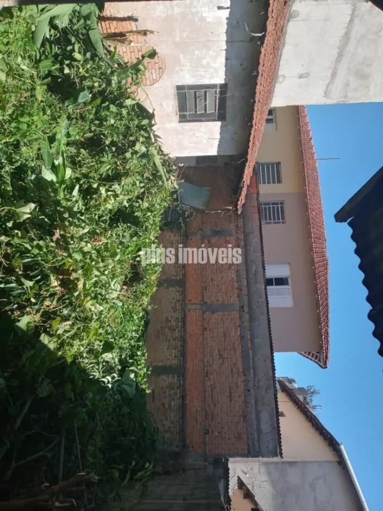 Casa à venda com 3 quartos, 358m² - Foto 4