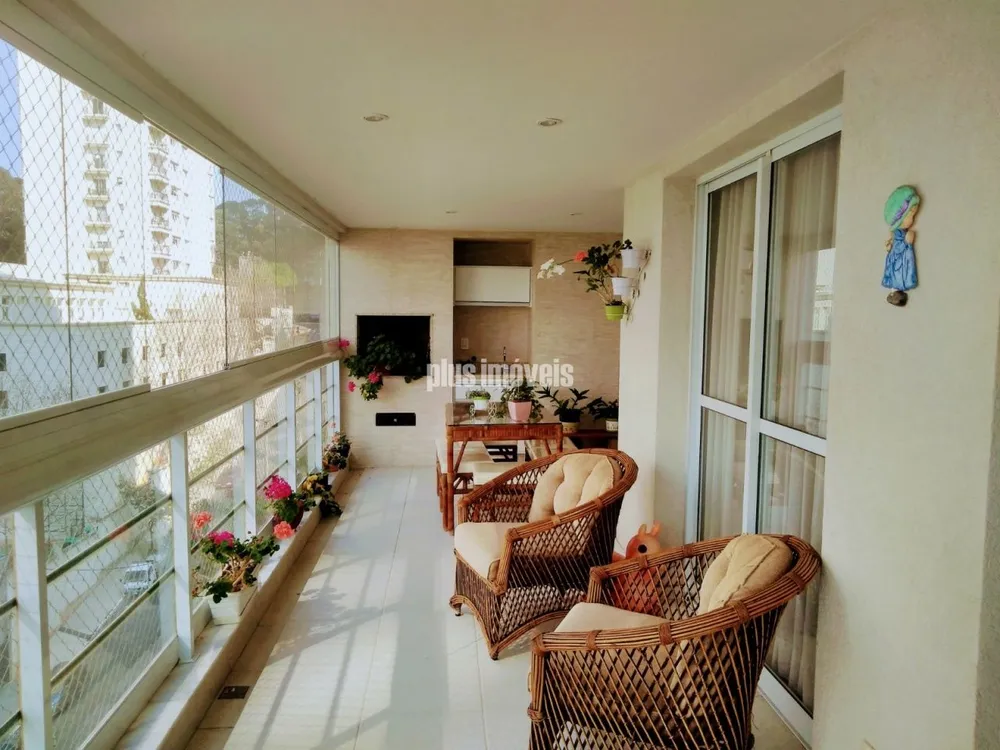 Apartamento, 4 quartos, 201 m² - Foto 1