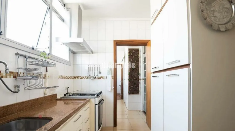 Apartamento, 3 quartos, 211 m² - Foto 2