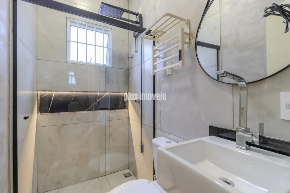 Casa, 7 quartos, 328 m² - Foto 1