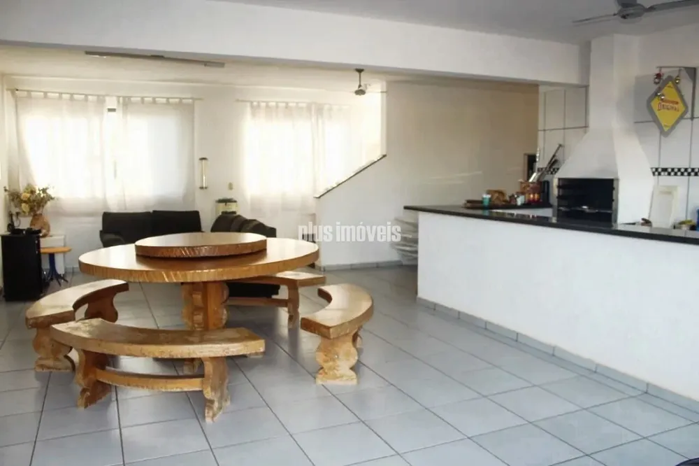 Chácara, 9 quartos, 4219 m² - Foto 4
