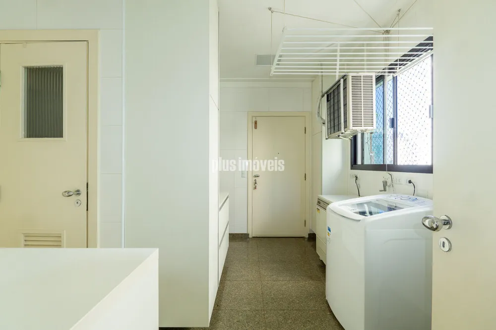 Apartamento, 3 quartos, 200 m² - Foto 1
