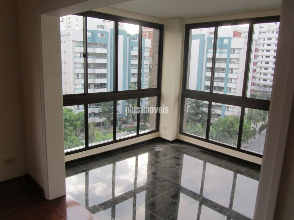 Apartamento, 3 quartos, 213 m² - Foto 2