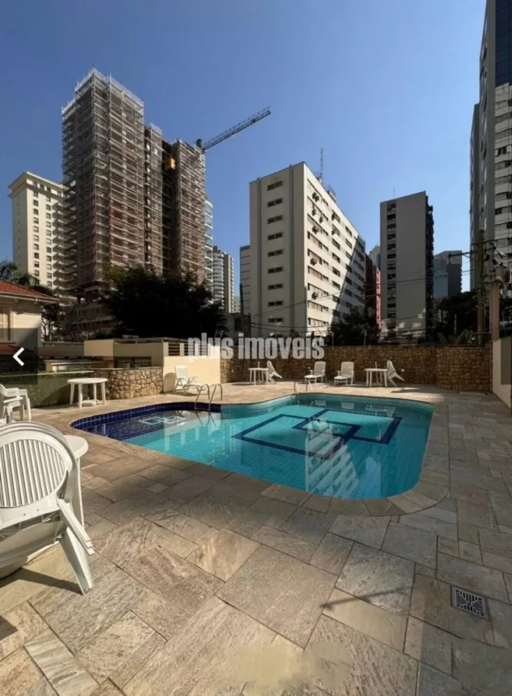 Apartamento à venda com 4 quartos, 200m² - Foto 3