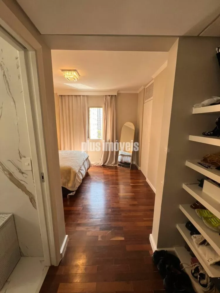 Apartamento à venda com 4 quartos, 200m² - Foto 13