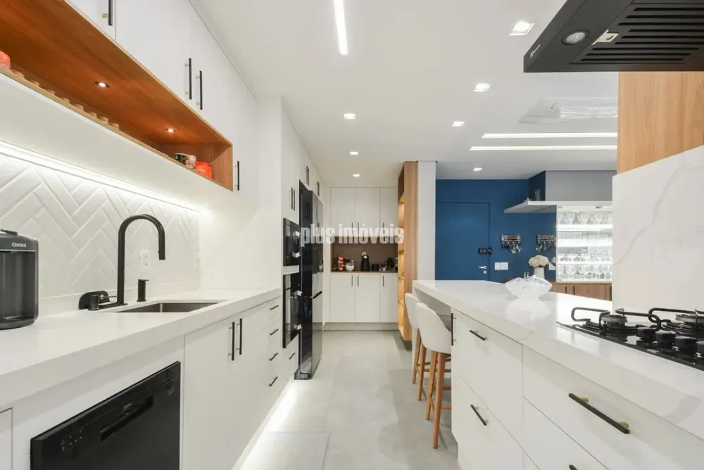 Apartamento, 3 quartos, 140 m² - Foto 1