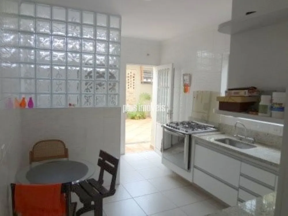 Casa, 3 quartos, 240 m² - Foto 3