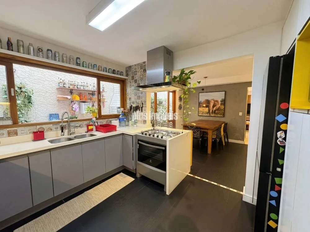 Casa, 3 quartos, 195 m² - Foto 3