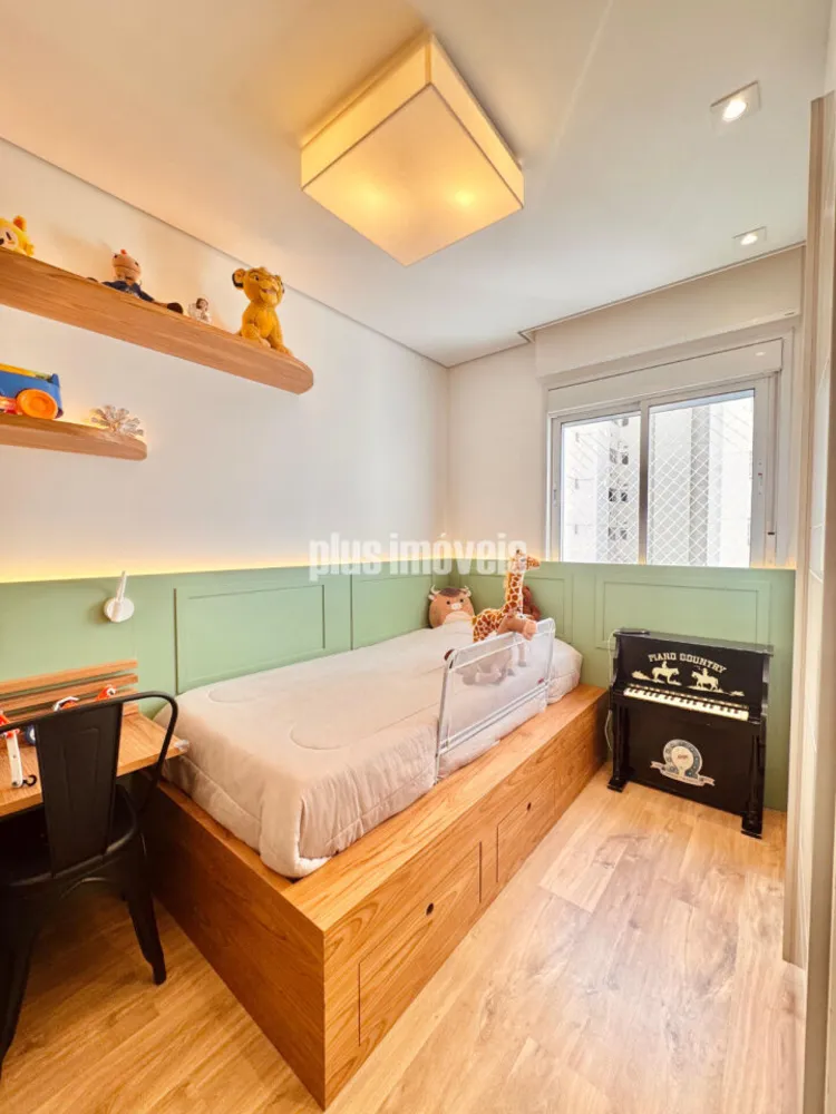 Apartamento, 3 quartos, 130 m² - Foto 1